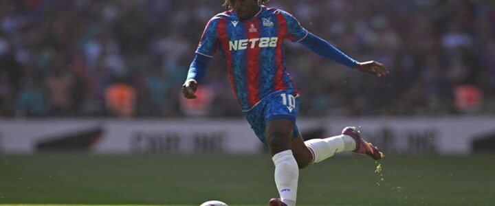 Eberechi Eze Masih Ingin Hengkang ke Arsenal