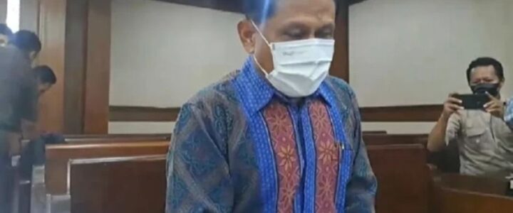 Hari Ini Mantan Ketua PN Surabaya Rudi Suparmono Jalani Sidang Tuntutan